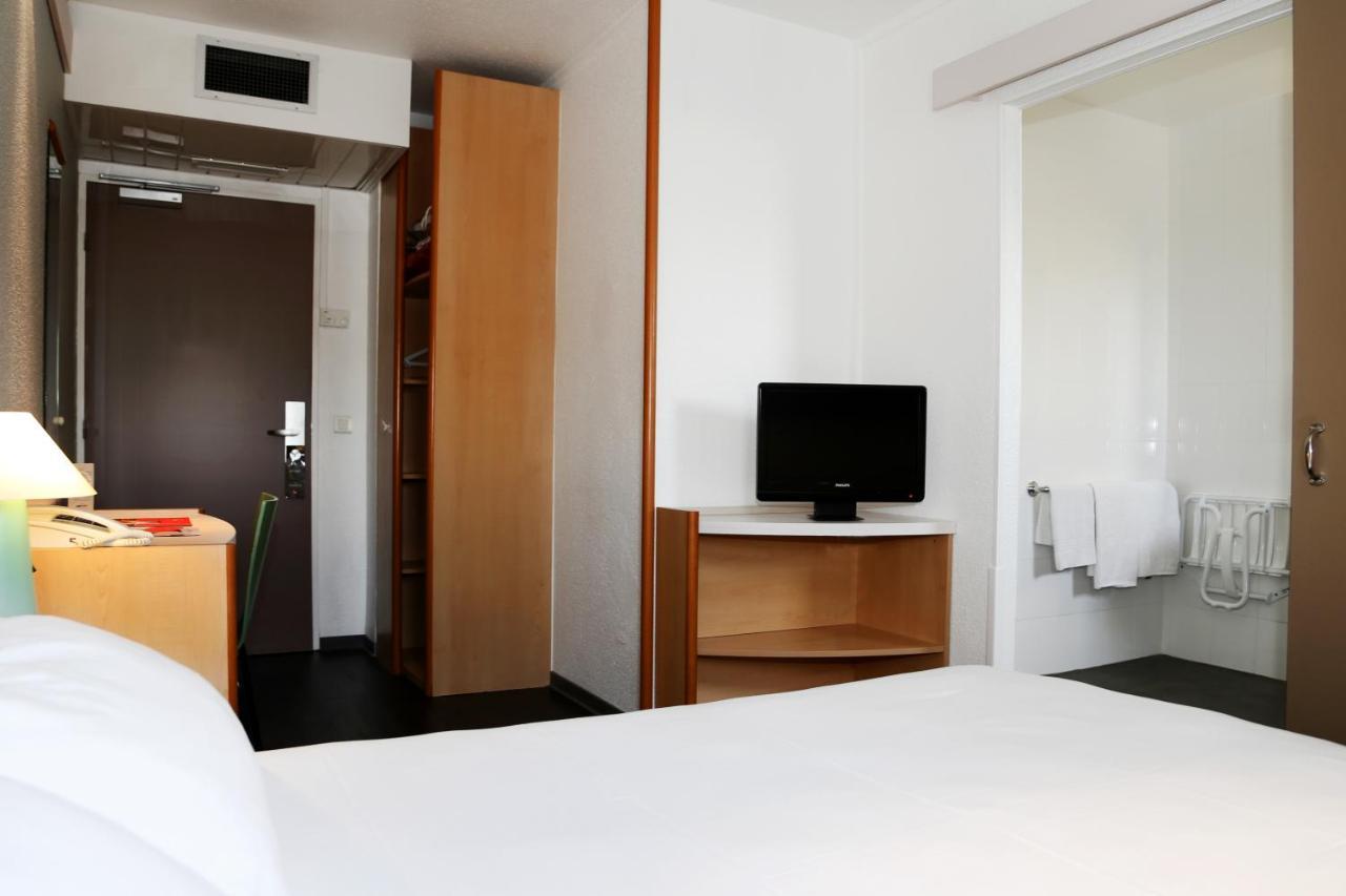 Ibis Orange Centre Hotel Bagian luar foto